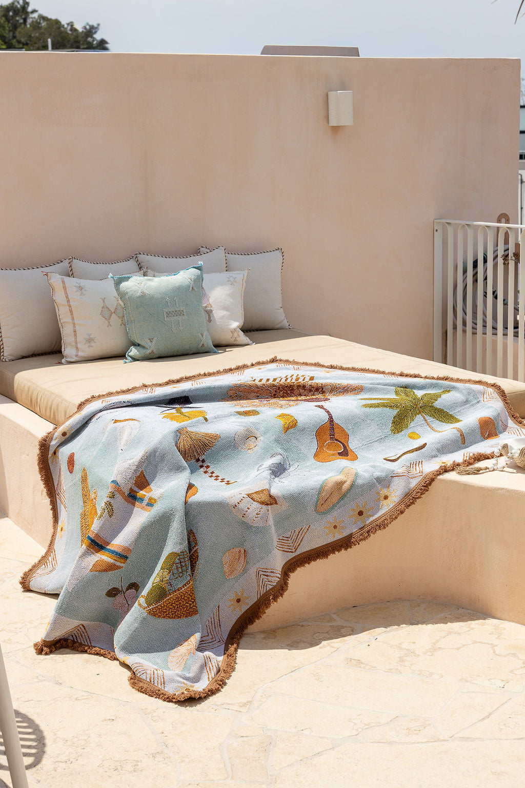 Summer Lovin Art Throw Rug By Gabrielle Diamantis