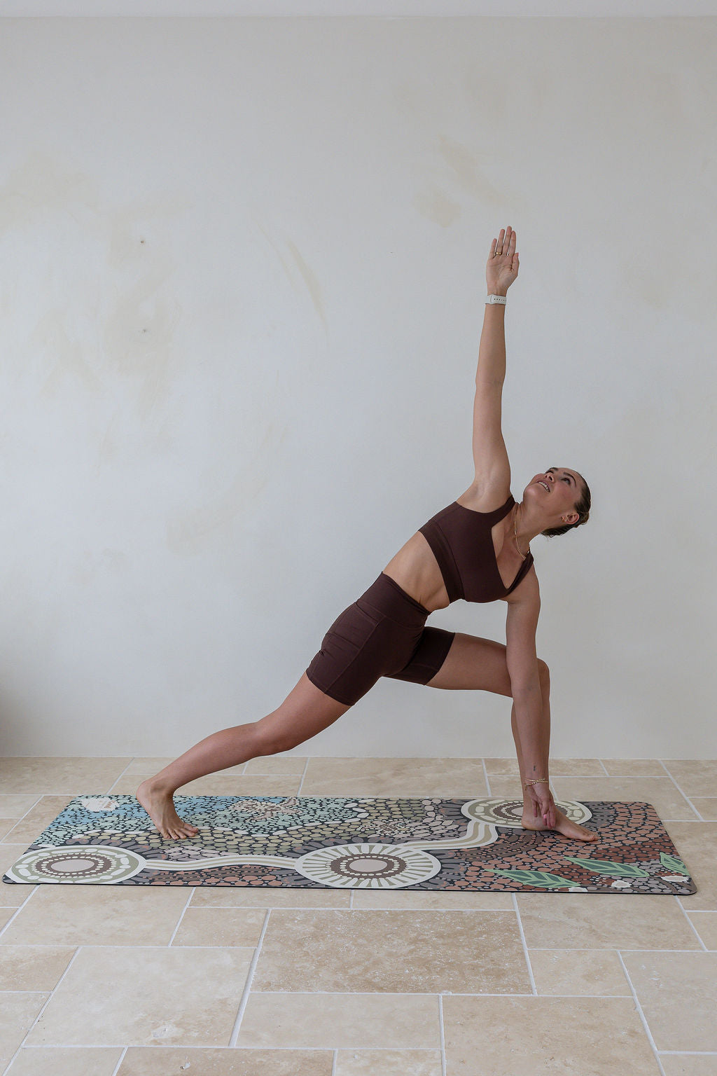 Premium Yoga Mat & Carry Strap Buggeiri (Open Land)
